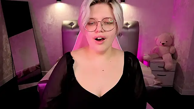 DominiqueSweetie online show from November 20, 2025, 9:10 am