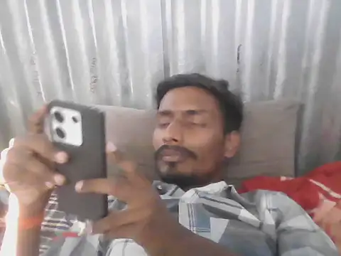 sharmatusar online show from April 12, 2026, 10:51 am