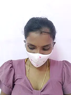 Tamil Monika online show from December 18, 2025, 8:41 am