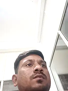 SlipperyRebound0 online show from November 7, 2025, 1:48 pm