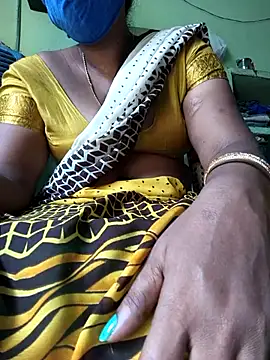 Snapshot of Tamilselviroja- chatting on October 8, 2025, 4:36 am Tamilselviroja- online show from October 8, 2025, 4:36 am