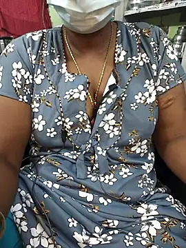 Snapshot of Tamilselviroja- chatting on November 22, 2025, 3:55 pm Tamilselviroja- online show from November 22, 2025, 3:55 pm