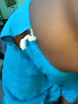 Snapshot of Tamilselviroja- chatting on November 12, 2025, 3:49 pm Tamilselviroja- online show from November 12, 2025, 3:49 pm