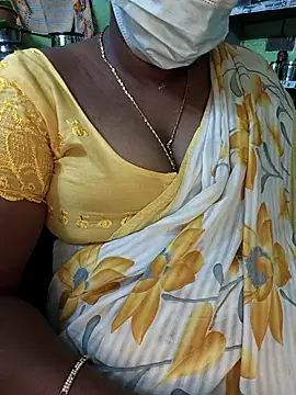 Snapshot of Tamilselviroja- chatting on December 3, 2025, 2:16 pm Tamilselviroja- online show from December 3, 2025, 2:16 pm