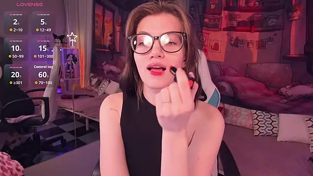 Snapshot of CathyAdams chatting on December 19, 2025, 4:49 am CathyAdams online show from December 19, 2025, 4:49 am