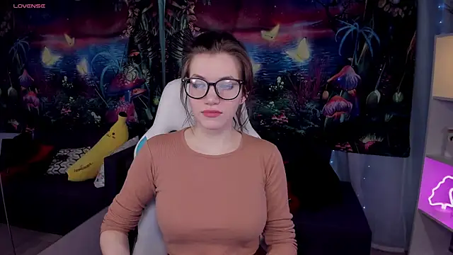 Snapshot of CathyAdams chatting on December 16, 2025, 5:44 am CathyAdams online show from December 16, 2025, 5:44 am