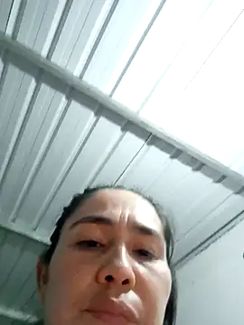 single-mother-indecent- online show from October 19, 2025, 9:50 pm