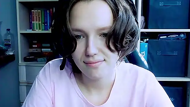 Diana-back online show from October 4, 2025, 6:59 am