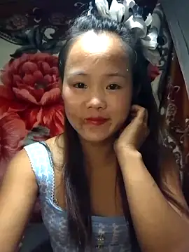 Alice wo online show from October 12, 2025, 12:12 am