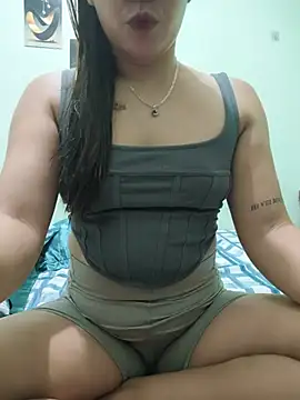 Snapshot of Seductive_ann chatting on July 31, 2026, 10:03 am Seductive ann online show from July 31, 2026, 10:03 am