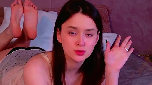 EvaSwen online show from January 19, 2026, 8:51 am