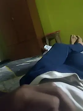 Snapshot of Hhhggghrrr3219 chatting on September 29, 2025, 1:06 pm Hhhggghrrr3219 online show from September 29, 2025, 1:06 pm