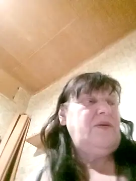 Apeesynka55211 online show from December 18, 2025, 7:18 pm