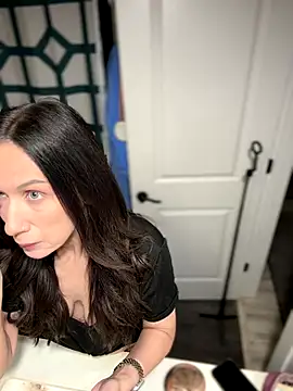 xxxEffyxxx online show from November 16, 2025, 6:23 pm