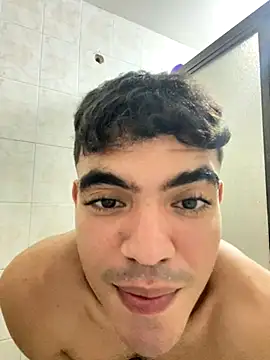 candyhunter online show from December 22, 2025, 9:59 pm