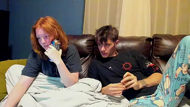 LoversUnleashedXO online show from October 5, 2025, 3:30 am