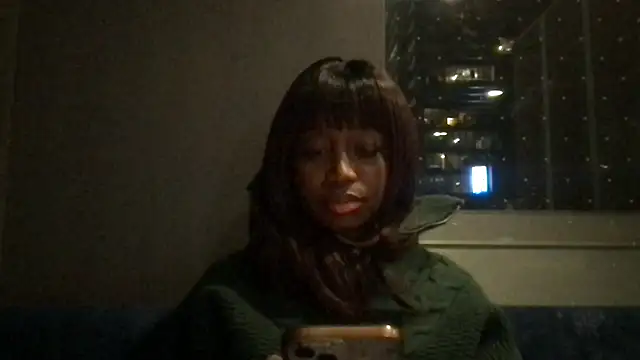 Snapshot of tia___fox chatting on December 3, 2025, 3:07 am tia fox online show from December 3, 2025, 3:07 am