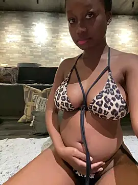 Snapshot of tia___fox chatting on January 14, 2026, 11:52 pm tia fox online show from January 14, 2026, 11:52 pm