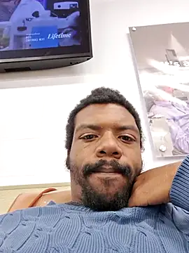 Snapshot of MrBigDickShow chatting on November 7, 2025, 6:56 pm MrBigDickShow online show from November 7, 2025, 6:56 pm