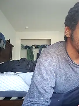 Snapshot of MrBigDickShow chatting on November 1, 2025, 2:44 pm MrBigDickShow online show from November 1, 2025, 2:44 pm