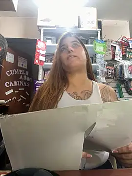 violeticafox online show from October 7, 2025, 4:41 pm