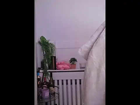 Siren-xiv online show from October 15, 2025, 9:45 pm