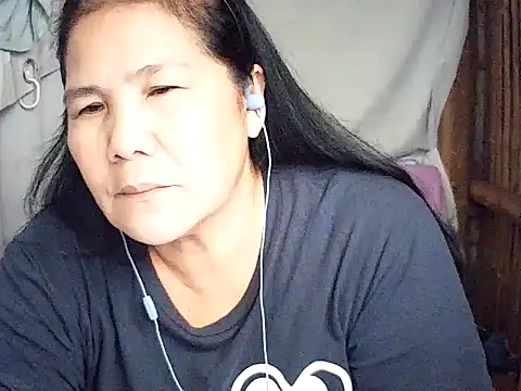 Snapshot of milagrose_rose chatting on July 10, 2026, 1:55 pm milagrose rose online show from July 10, 2026, 1:55 pm
