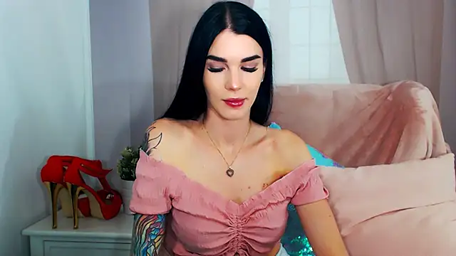 Snapshot of SofiiaBeauty chatting on October 7, 2025, 2:40 pm SofiiaBeauty online show from October 7, 2025, 2:40 pm
