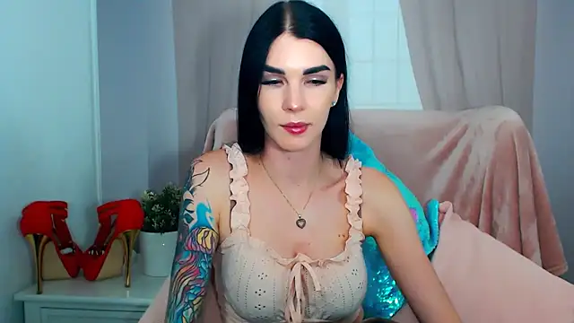 Snapshot of SofiiaBeauty chatting on October 19, 2025, 7:16 pm SofiiaBeauty online show from October 19, 2025, 7:16 pm