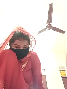 Snapshot of Hotty_ruvi chatting on October 1, 2025, 7:35 am Hotty ruvi online show from October 1, 2025, 7:35 am