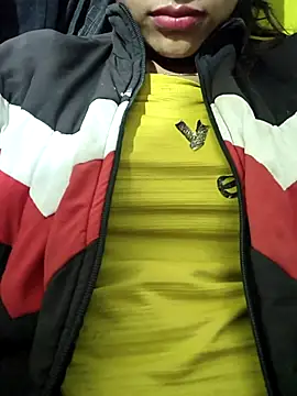 Snapshot of Hotty_ruvi chatting on October 30, 2025, 7:22 pm Hotty ruvi online show from October 30, 2025, 7:22 pm