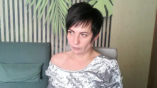 Snapshot of Ashley_Brookss chatting on October 23, 2025, 10:14 am Ashley Brookss online show from October 23, 2025, 10:14 am