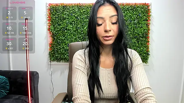 Snapshot of Kally_K chatting on October 6, 2025, 3:51 am Kally K online show from October 6, 2025, 3:51 am