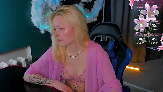 Callista a online show from March 17, 2026, 2:58 am