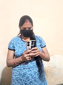 Snapshot of Rasili_bhabhi10 chatting on December 18, 2025, 6:29 am Rasili bhabhi10 online show from December 18, 2025, 6:29 am