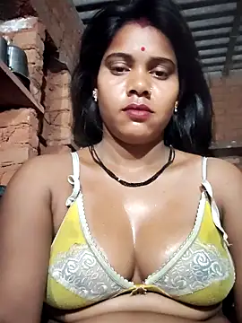 Katrina kaif143 online show from March 30, 2026, 11:06 pm