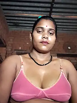 Katrina kaif143 online show from April 6, 2026, 4:57 am