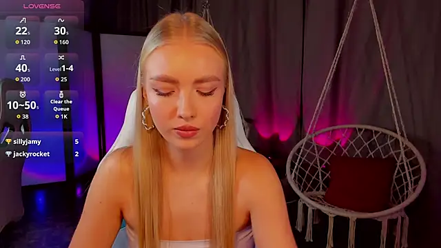 TessaGrays online show from December 20, 2025, 8:39 am