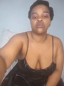 Snapshot of CynnxxxBarb chatting on October 5, 2025, 1:13 pm CynnxxxBarb online show from October 5, 2025, 1:13 pm