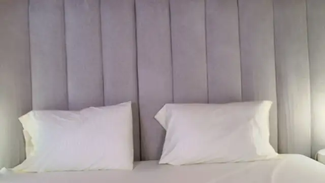 Snapshot of Selene_Brownie chatting on October 8, 2025, 1:23 pm Selene Brownie online show from October 8, 2025, 1:23 pm