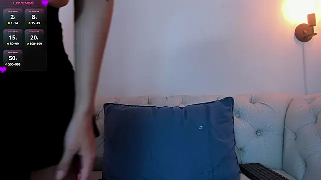 dalila alii online show from April 20, 2026, 7:59 pm