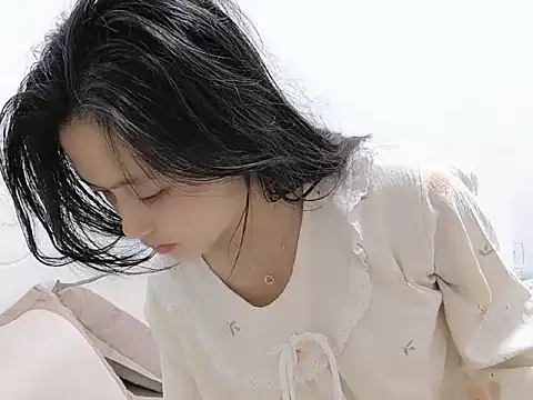 ST-Xiaoli520 online show from October 15, 2025, 12:13 pm