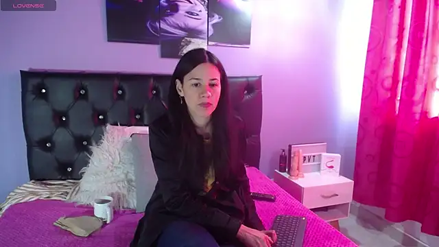 Jazmin ny online show from November 29, 2025, 1:44 pm