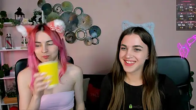 Snapshot of lina_fox12 chatting on May 8, 2026, 3:05 pm lina fox12 online show from May 8, 2026, 3:05 pm