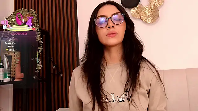 Snapshot of Dahlia_vexx chatting on October 8, 2025, 7:36 pm Dahlia vexx online show from October 8, 2025, 7:36 pm