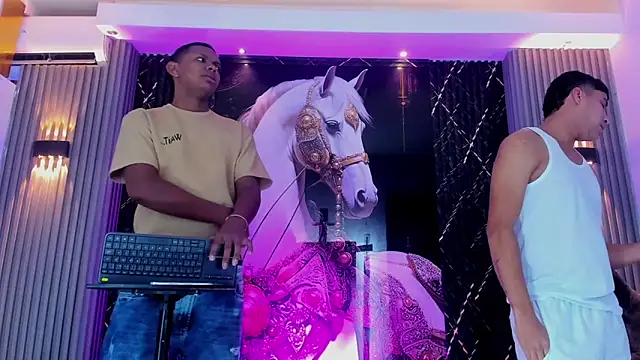 The Boy King online show from December 17, 2025, 7:41 pm