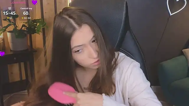 slow flower online show from December 1, 2025, 11:00 am