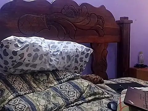 fayola20 online show from November 12, 2025, 12:53 pm