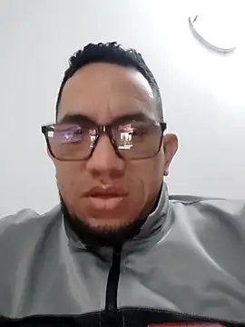 fayola20 online show from April 21, 2026, 12:45 am