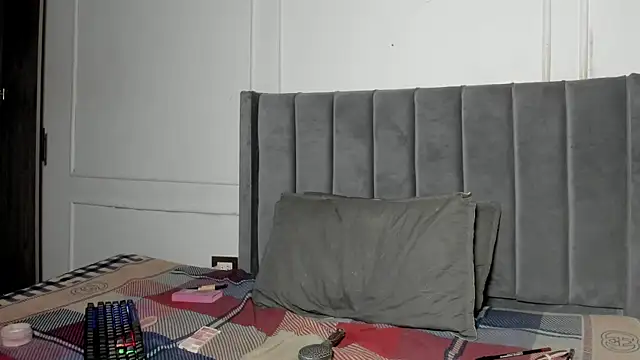 luxuryheaven 8 online show from December 4, 2025, 9:03 pm